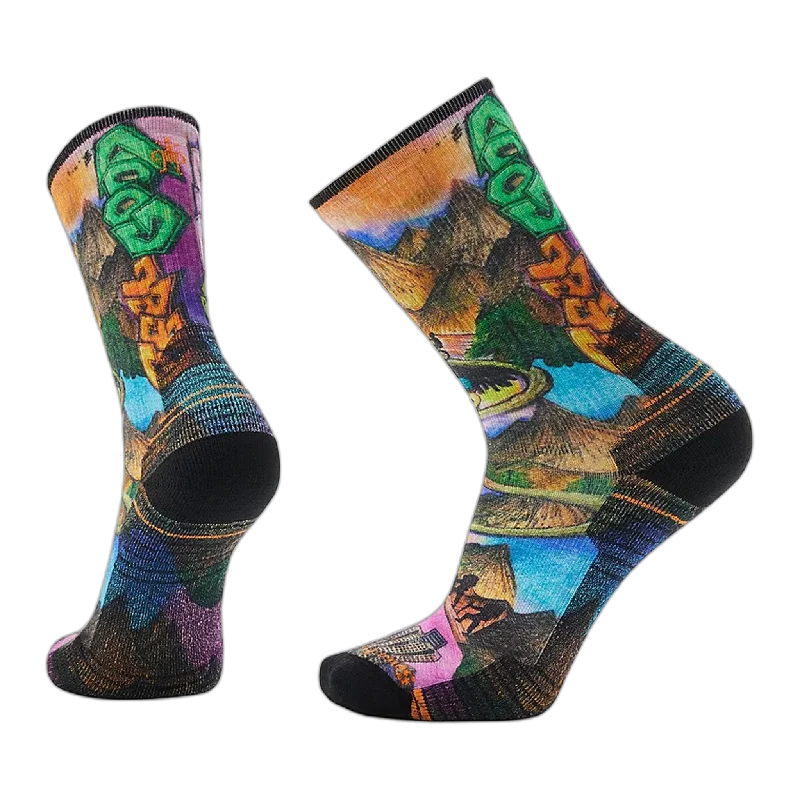 Hike Mountain Maze Print Crew Socks Light Cushion