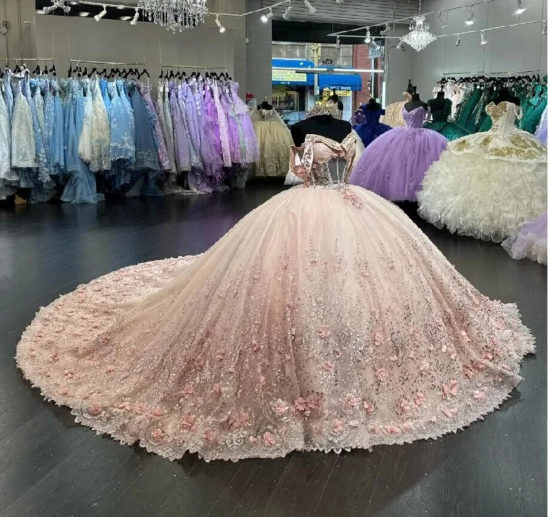 Luxury Sparkly Fairytail Quinceanera Dresses Off Shoulder Gillter 3D Floral