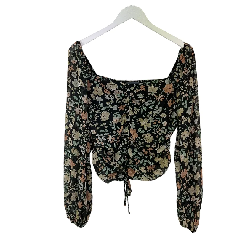 Top Long Sleeve By Clothes Mentor In Floral Print, Size: M